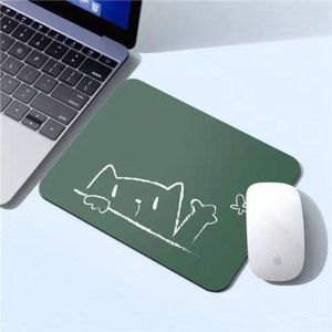 Small mouse pad